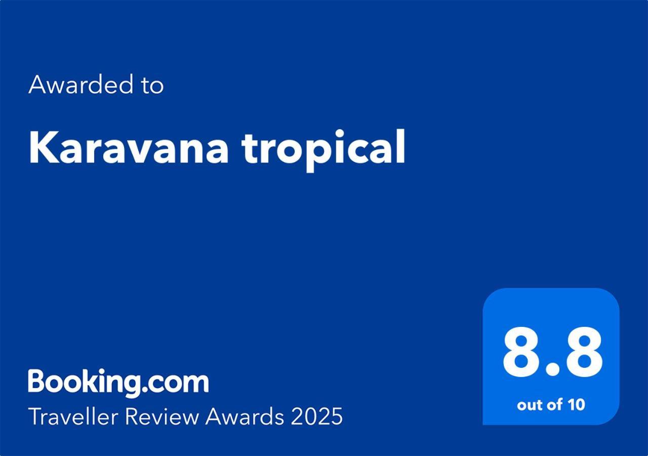 Karavana Tropicana فارنا المظهر الخارجي الصورة